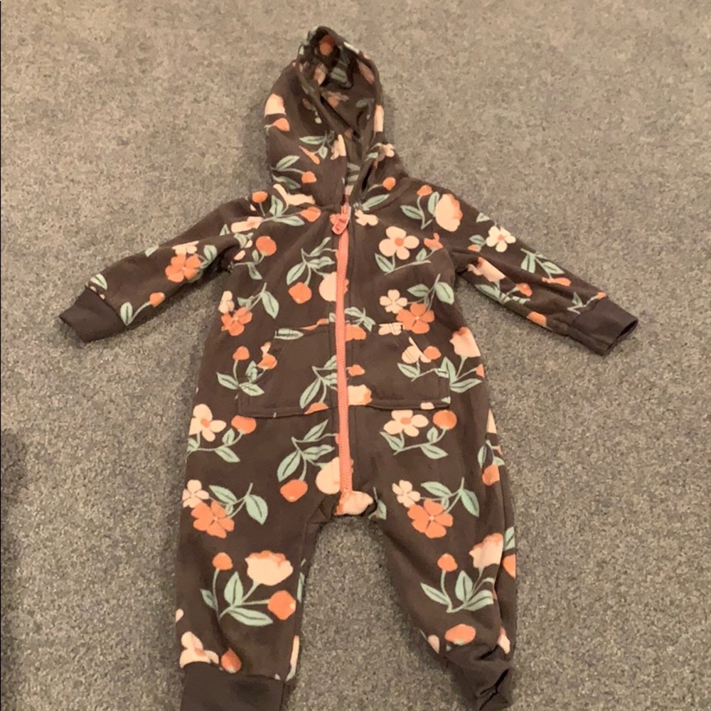 Carters 6 month fleece onesie